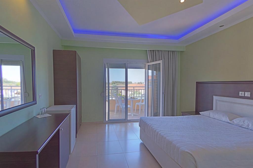 Grand Platon Hotel Olympiakí Aktí Extérieur photo